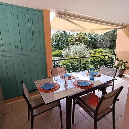 Apartment Bel Aurelien